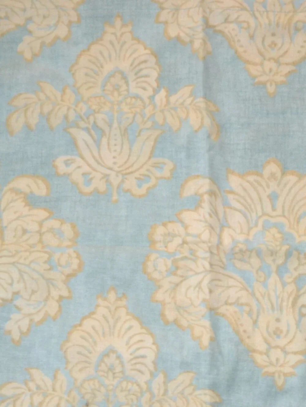 2 Pottery Barn Damask Floral 55% Linen 45% Cotton Blue/Cream/Gold STANDARD Shams